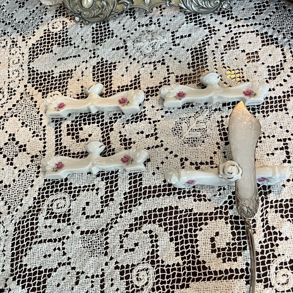 4 Vintage Rose China Knife Rests